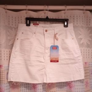Levi's white denim mini skirt